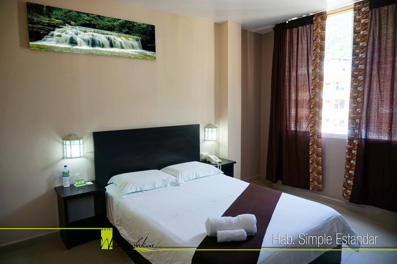 Hotel Wampushkar Zamora Εξωτερικό φωτογραφία