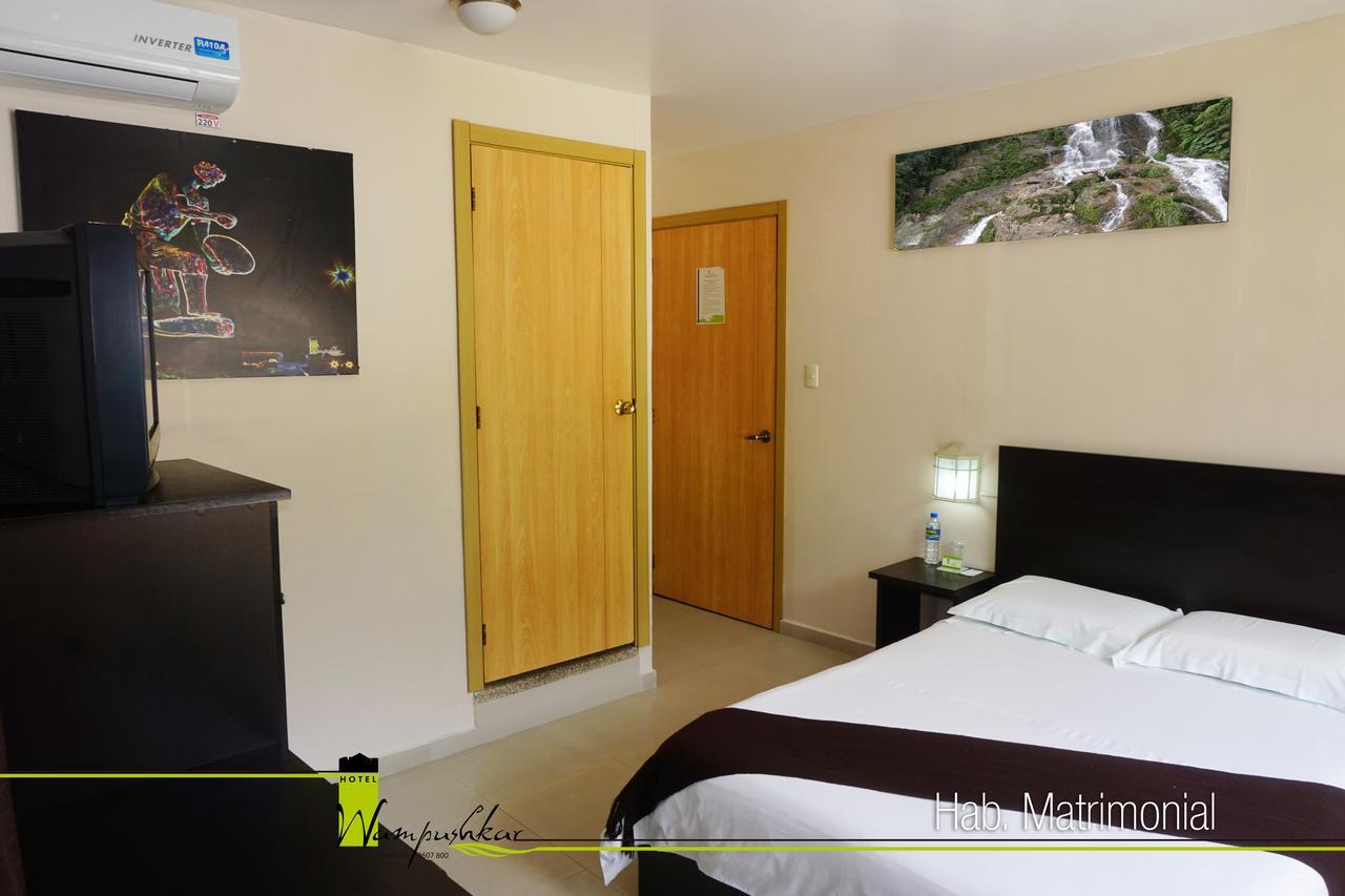 Hotel Wampushkar Zamora Εξωτερικό φωτογραφία
