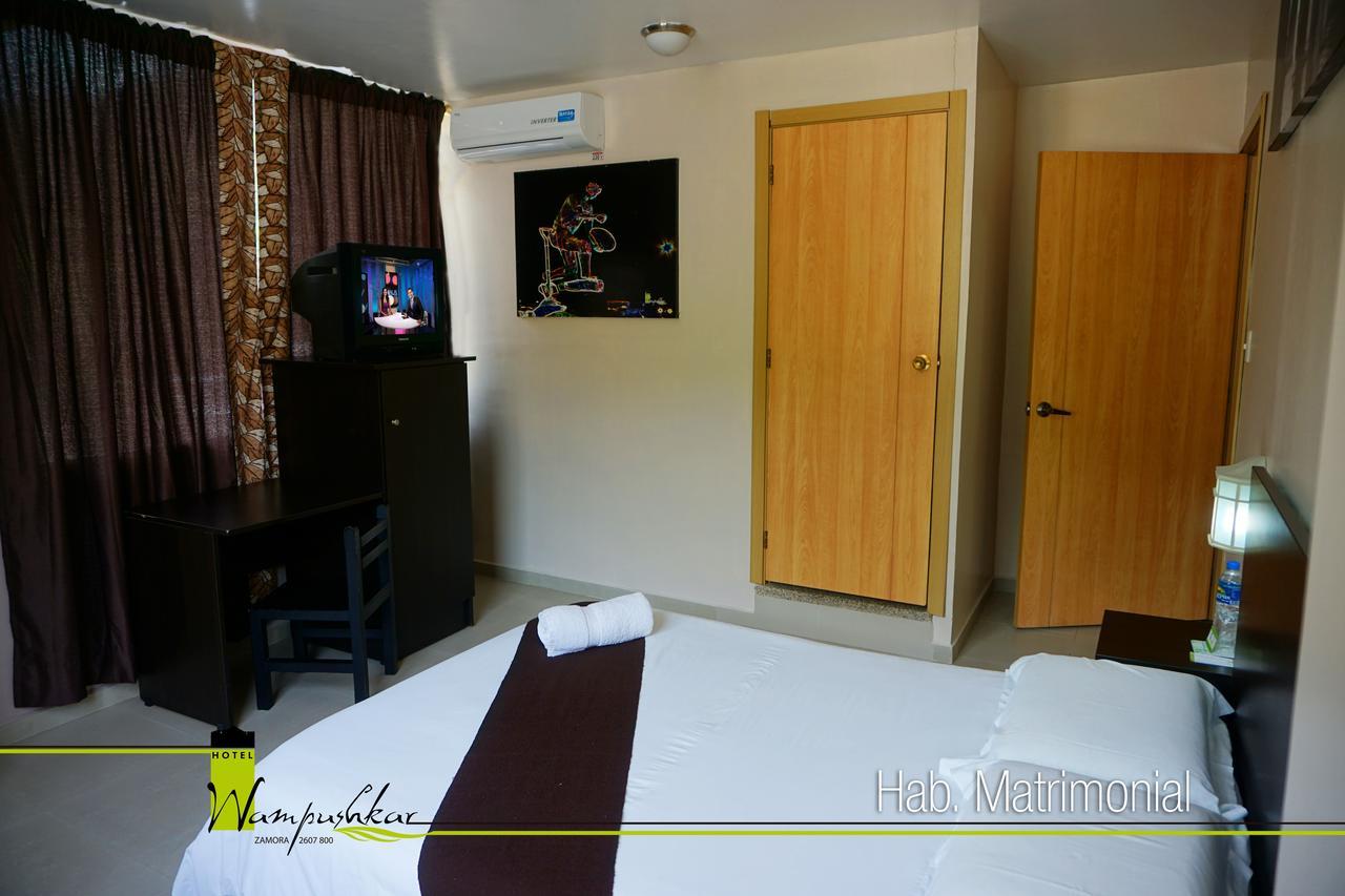 Hotel Wampushkar Zamora Εξωτερικό φωτογραφία