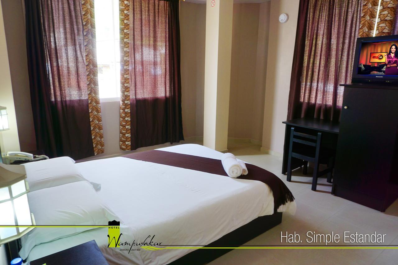 Hotel Wampushkar Zamora Εξωτερικό φωτογραφία